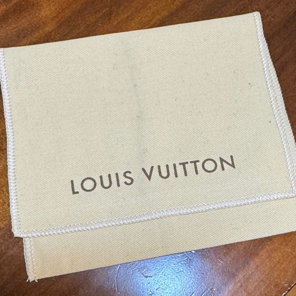 Louis Vuitton Orange Epi Leather Wallet/Clutch W/COA and Dust Bag - Picture 9 of 16